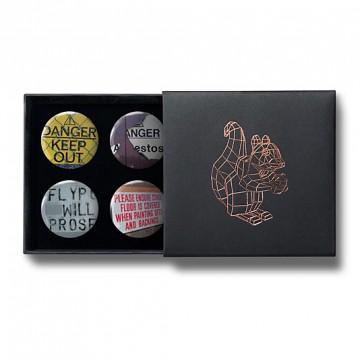 Gift Box: 4 button badges (Signs)