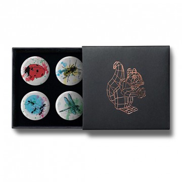 Gift Box: 4 button badges (Insects)