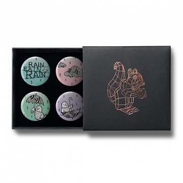 Gift Box: 4 button badges (Rainbird)