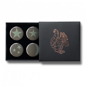 Gift Box: 4 button badges (Cosmic Night Glow)