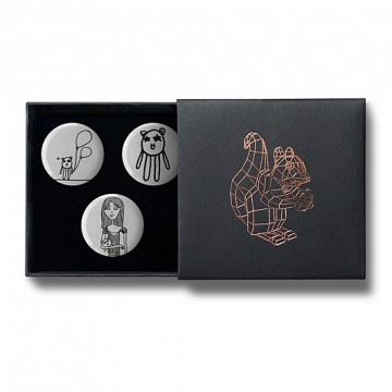 Gift Box: 3 button badges (Kichi)