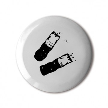Gift Box: 4 button badges (Cigs & Chips)