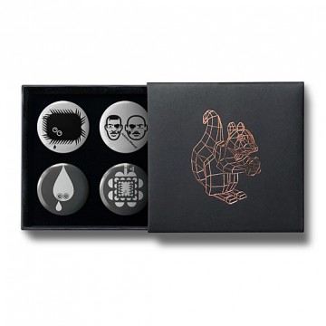 Gift Box: 4 button badges (Hairy Tear)