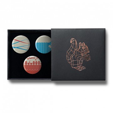 Gift Box: 3 button badges (Elements)