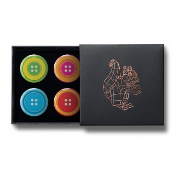Gift Box: 4 button badges (Button Buttons)