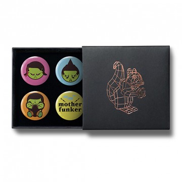 Gift Box: 4 button badges (Sampal Kids)