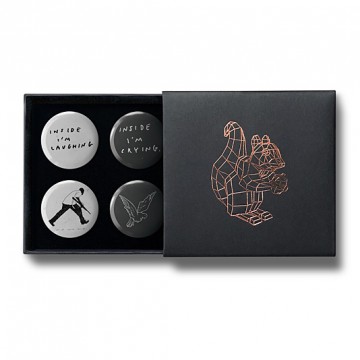 Gift Box: 4 button badges (Insider)