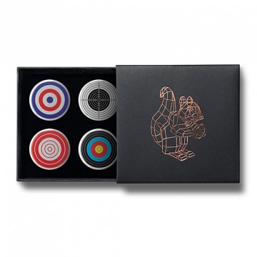 Gift Box: 4 button badges (Targets)
