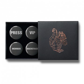 Gift Box: 4 button badges (For A Better Life)