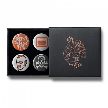 Gift Box: 4 button badges (Graffiti)