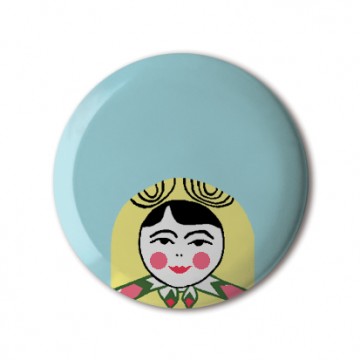 Gift Box: 4 button badges (Russian Doll)