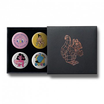 Gift Box: 4 button badges (Bobbi Rae Mix)
