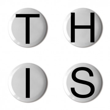 Gift Box: 4 button badges (THIS Anagram)