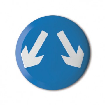 Gift Box: 4 button badges (Arrows)