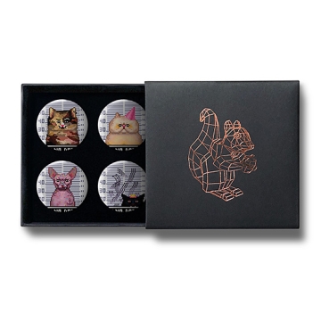 Gift Box: 4 button badges (Usual Suspects)
