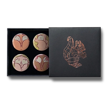 Gift Box: 4 button badges (Squeezed)