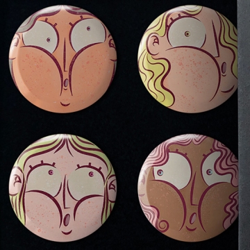 Gift Box: 4 button badges (Squeezed)