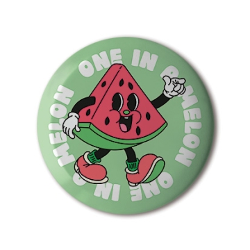 Gift Box: 4 button badges (Fruity Puns)