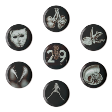Gift Box: 7 button badges (Beneath the Eyrie)