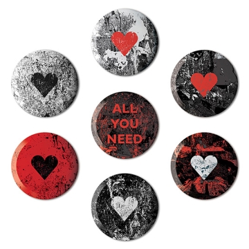 Gift Box: 7 button badges (All You Need)