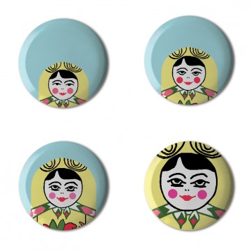 Gift Box: 4 button badges (Russian Doll)
