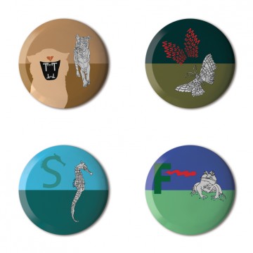 Gift Box: 4 button badges (ABC Animals)