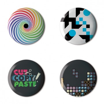 Gift Box: 4 button badges (Rainbow Wheel Mix)