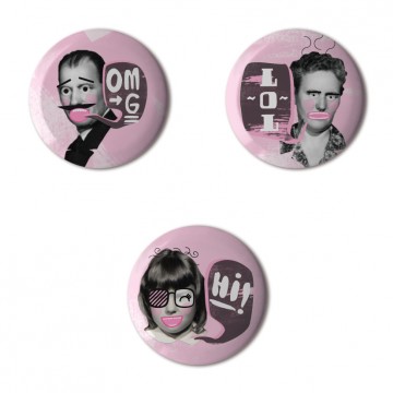 Gift Box: 3 button badges (OMG WTF)
