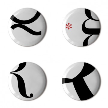 Gift Box: 4 button badges (Defining Details)
