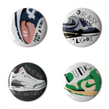 Gift Box: 4 button badges (Jason's AFOMFS)