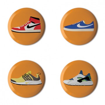 Gift Box: 4 button badges (Stephen's AFOMFS)