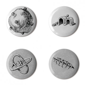 Gift Box: 4 button badges (Atoms)