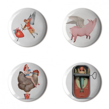 Gift Box: 4 button badges (Valentine's Mix)