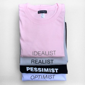 Idealist (unisex) T-shirt + badge