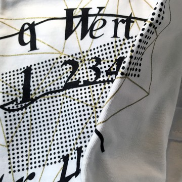 Password1 T-shirt + button badge gift box