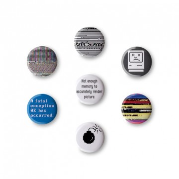 Password1 T-shirt + button badge gift box