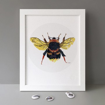 Bumblebee print