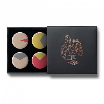 Gift Box: 4 button badges (Daily Life Pie Charts)