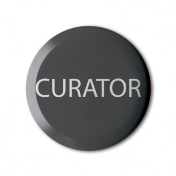 Gift Box: 4 button badges (The Gallery)