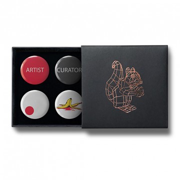 Gift Box: 4 button badges (The Gallery)