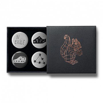 Gift Box: 4 button badges (Home)