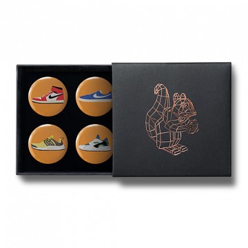 Gift Box: 4 button badges (Stephen's AFOMFS)