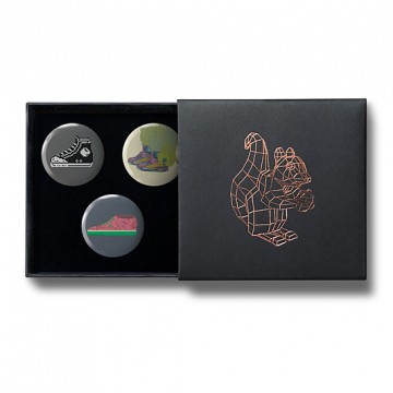 Gift Box: 3 button badges (Scott's AFOMFS)