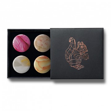 Gift Box: 4 button badges (Flowers)