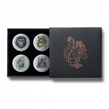 Gift Box: 4 button badges (Geometric Animals)