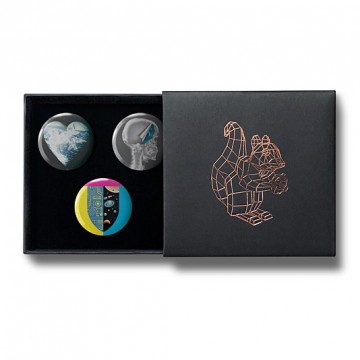 Gift Box: 3 button badges (Mervyn Mix)