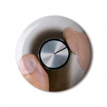 Gift Box: 4 button badges (Loud Mix)